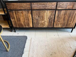 Dressoir burned wood mango, bouwjaar 2024